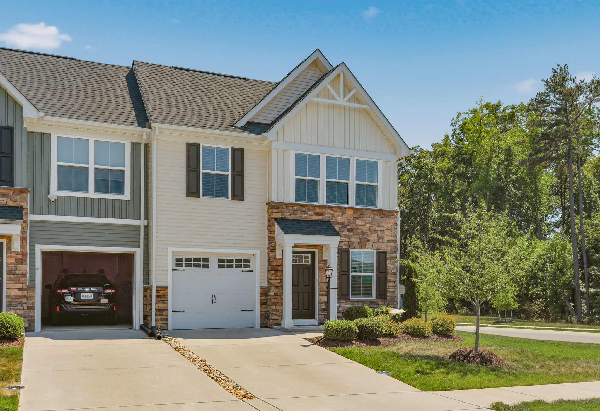 03-Exterior Front