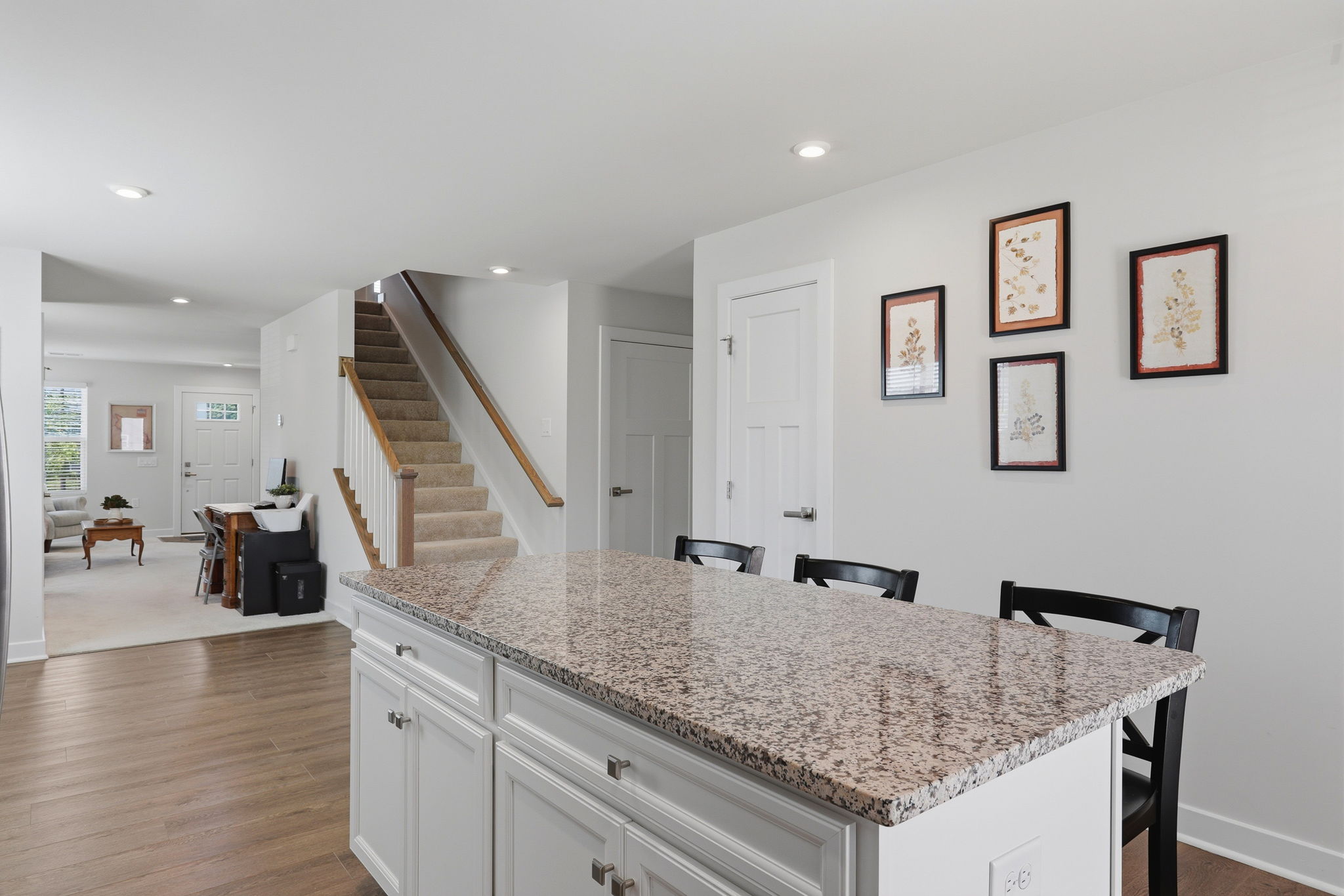 14-Kitchen