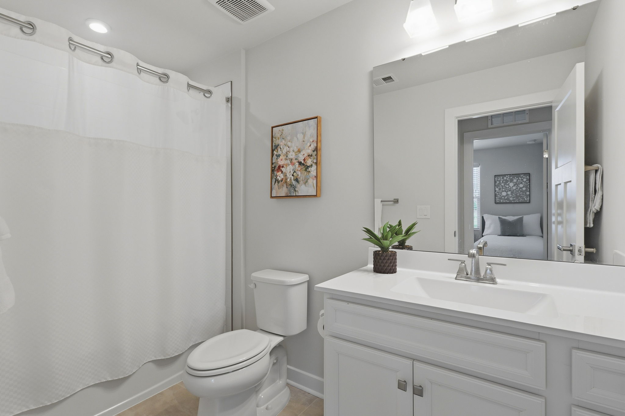 25-Hall Bath