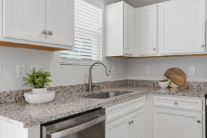 13-Kitchen