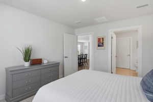 20-Primary Bedroom