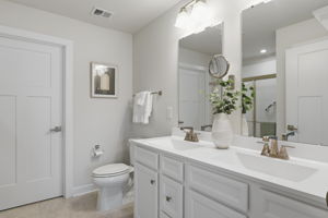 21-Primary Bath