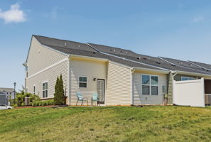28-Exterior Back