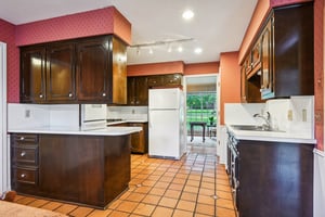 Ridgeview Cir-014.jpg