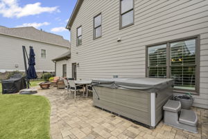  Photo 44