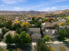  Photo 48