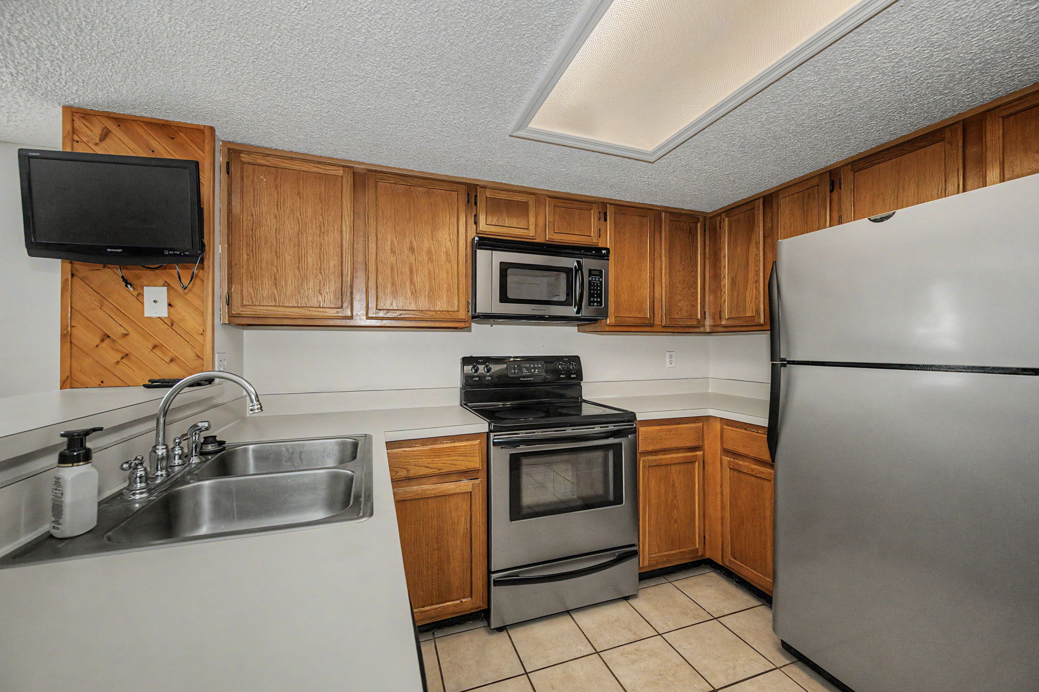 Kitchen 3