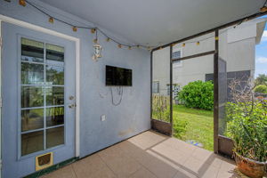 Lanai 3