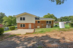 6762 Glenmoor Dr-037