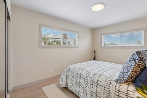5th St-S1205-039.jpg