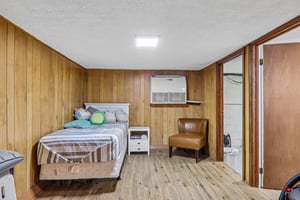 Mt Olivet Rd-S2705-028.jpg