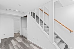 Basement - Stairs / Hallway