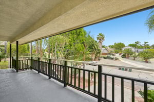 Sandy Ln-S1004-002.jpg