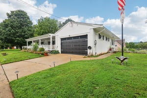 Parkland Ave-S0108-008.jpg