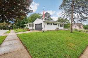 Parkland Ave-S0108-009.jpg