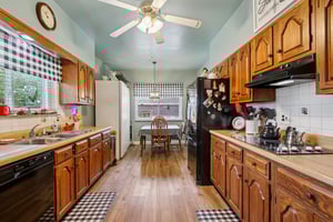 Parkland Ave-S0108-019.jpg