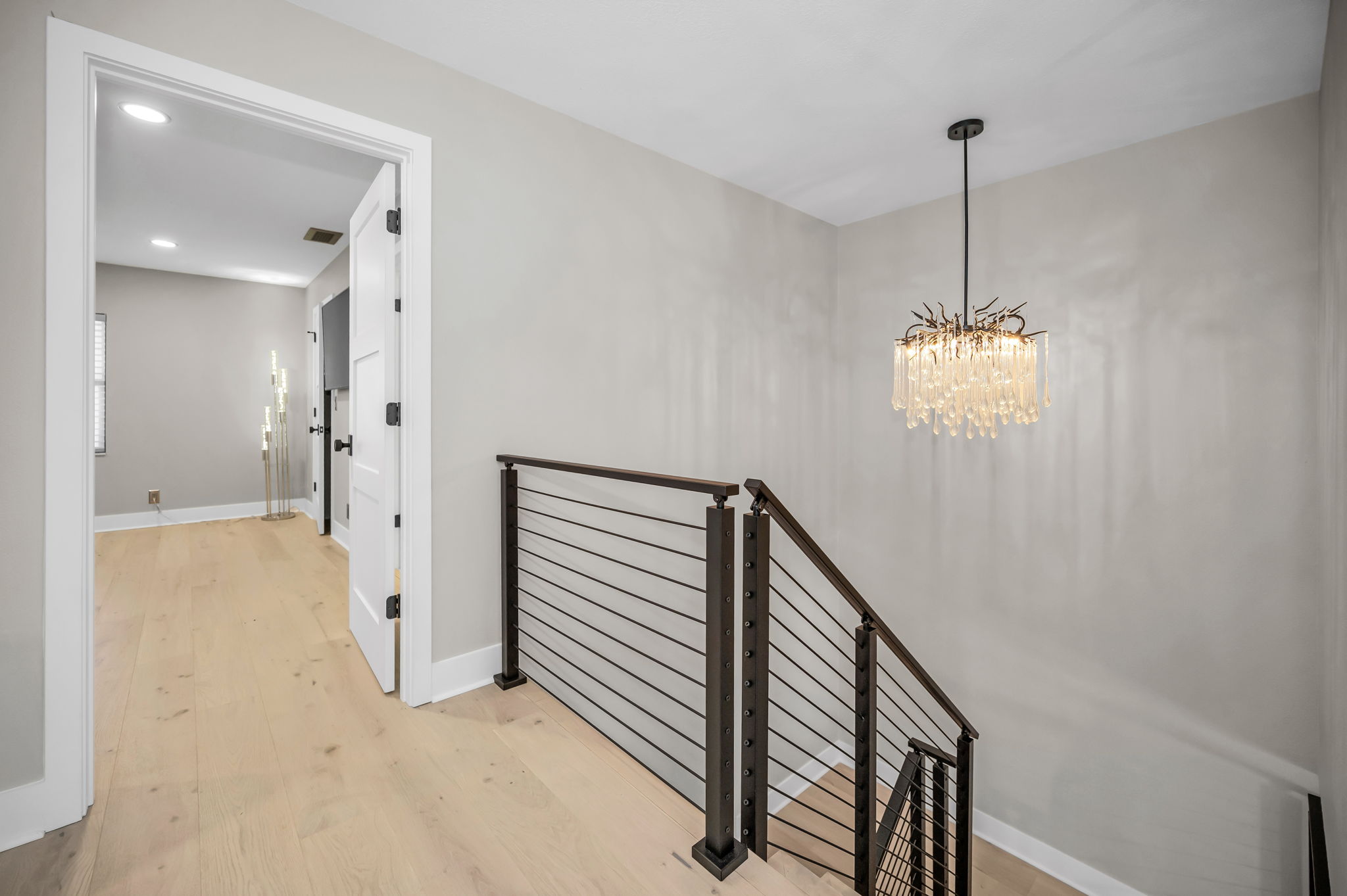 Upper Landing2