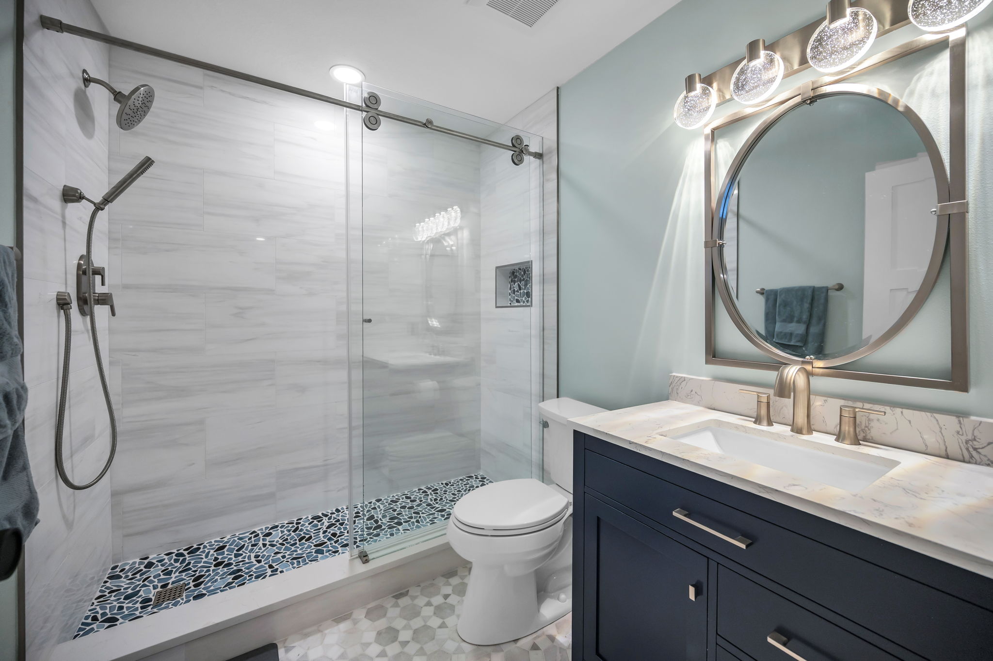 Upper Level Guest Bathroom2