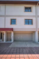 Front Exterior3