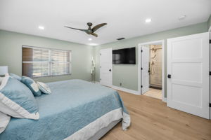 Upper Level Guest Bedroom2b