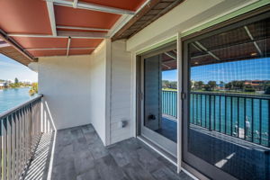 Upper Level Primary Bedroom Balcony4