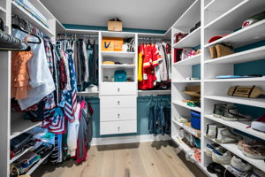 Upper Level Primary Bedroom1 Walk-in Closet1