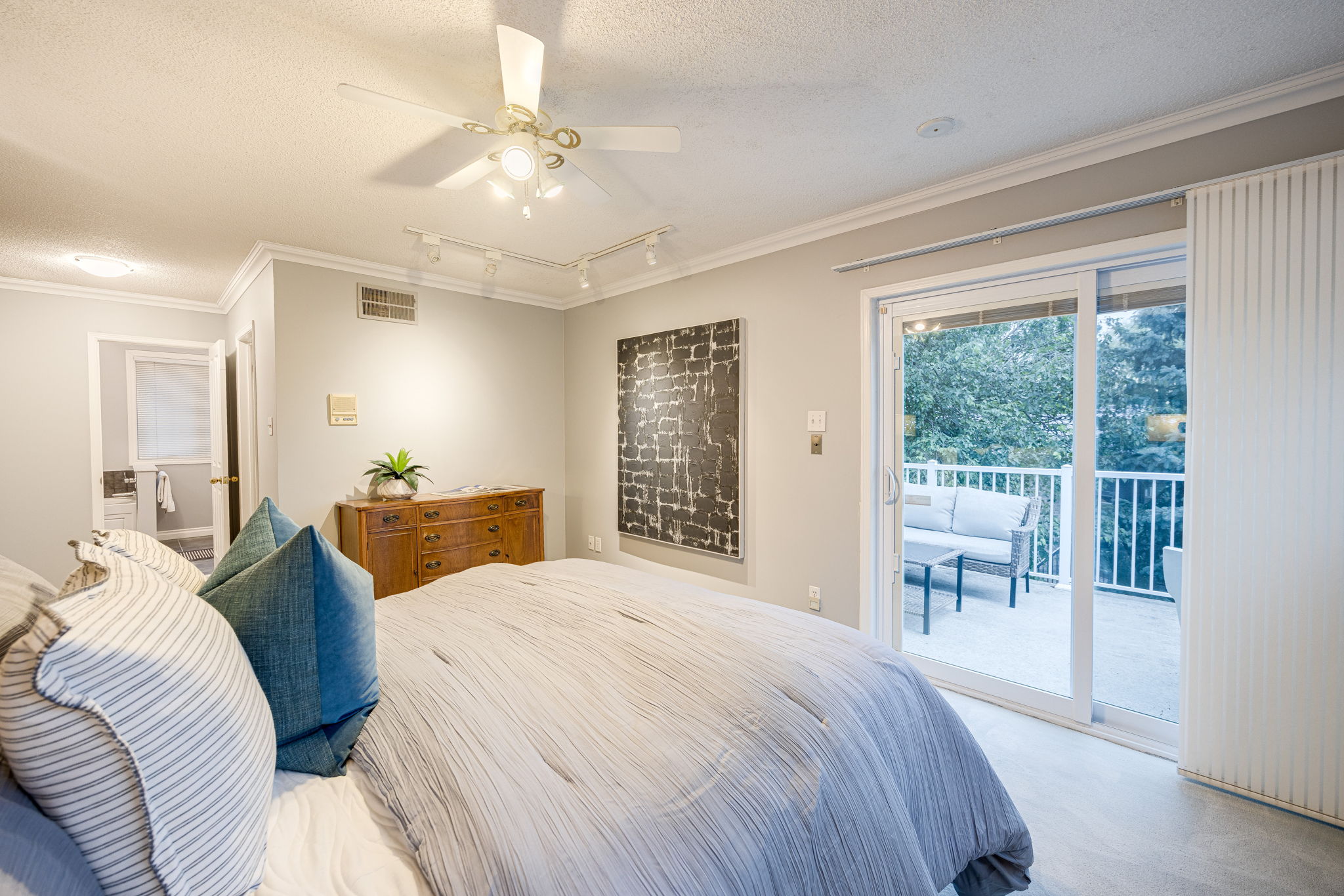 Pickering property showcase — delivered property photograph 25