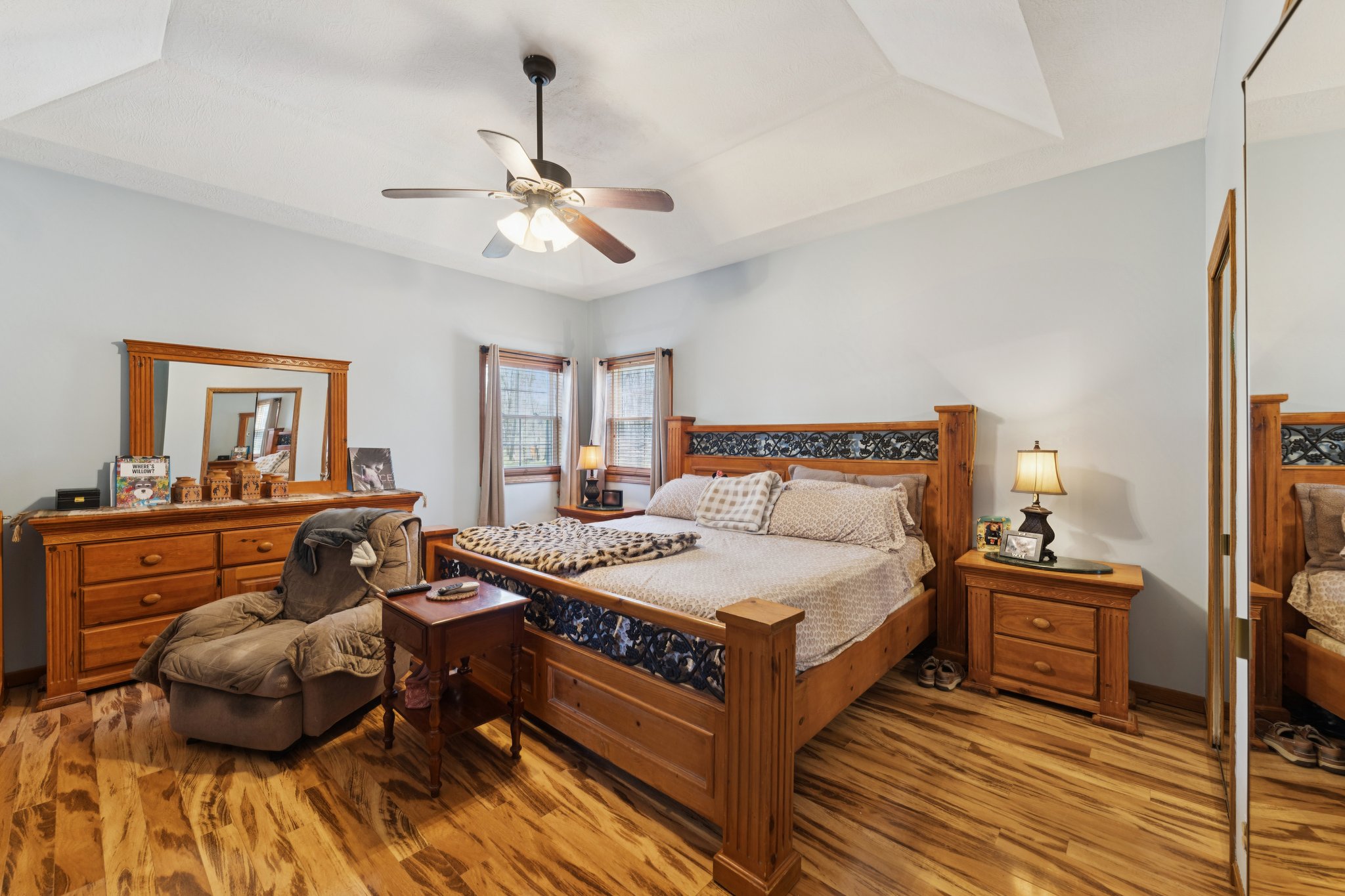 Wall Rd-L0804-024.jpg