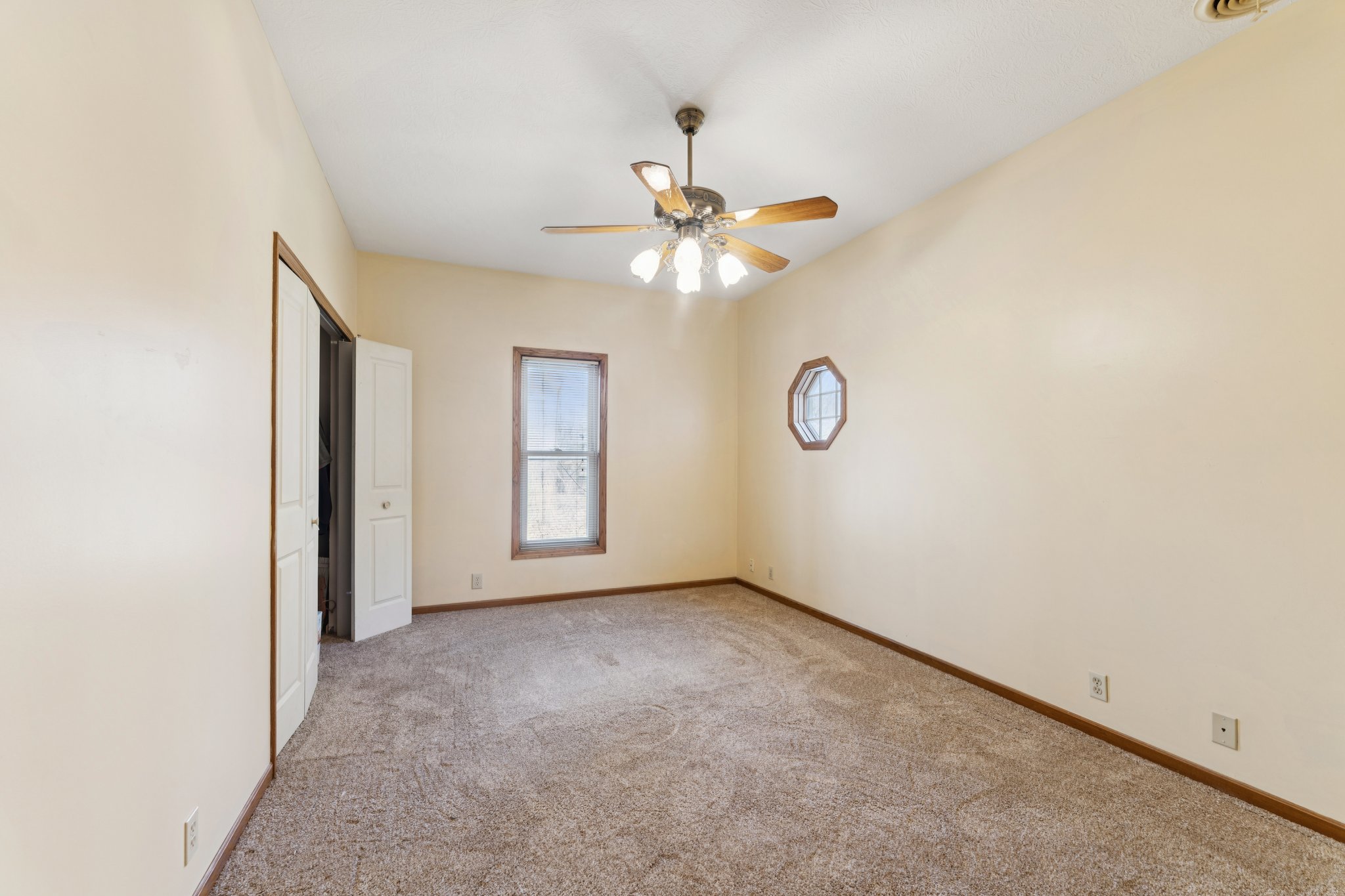 Wall Rd-L0804-030.jpg