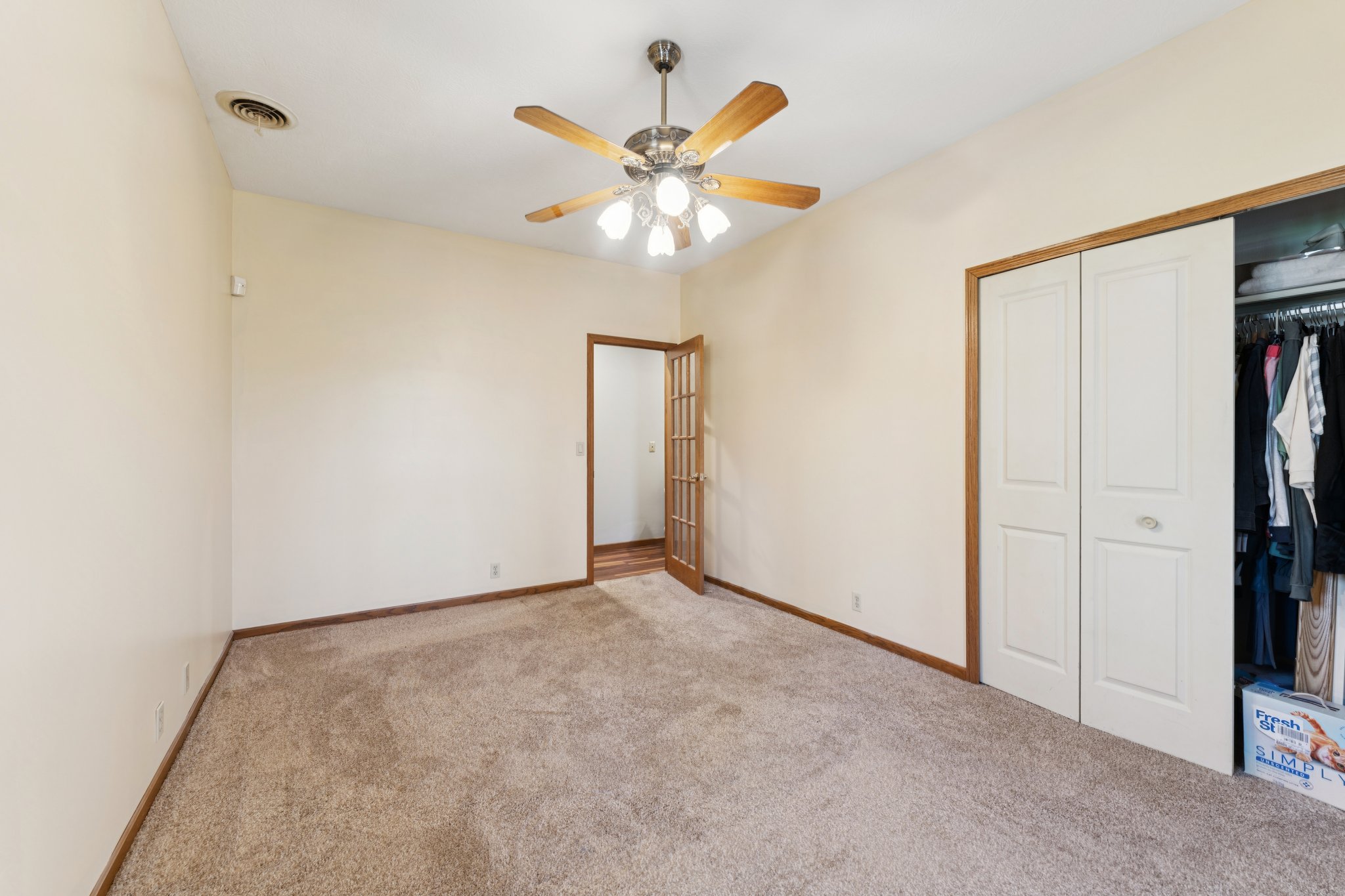 Wall Rd-L0804-031.jpg