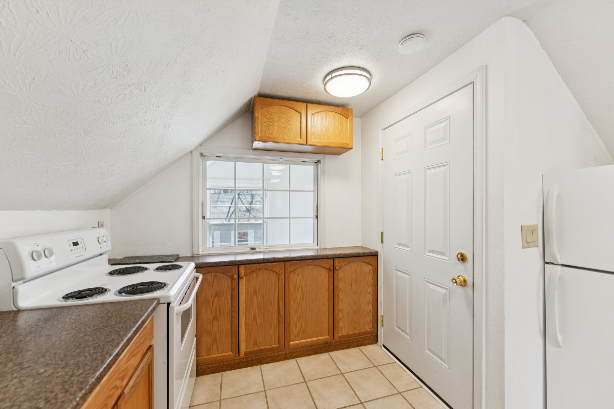 Wall Rd-L0804-043.jpg