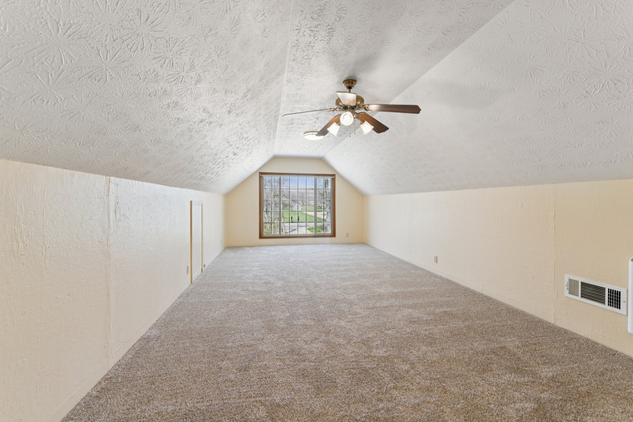 Wall Rd-L0804-047.jpg