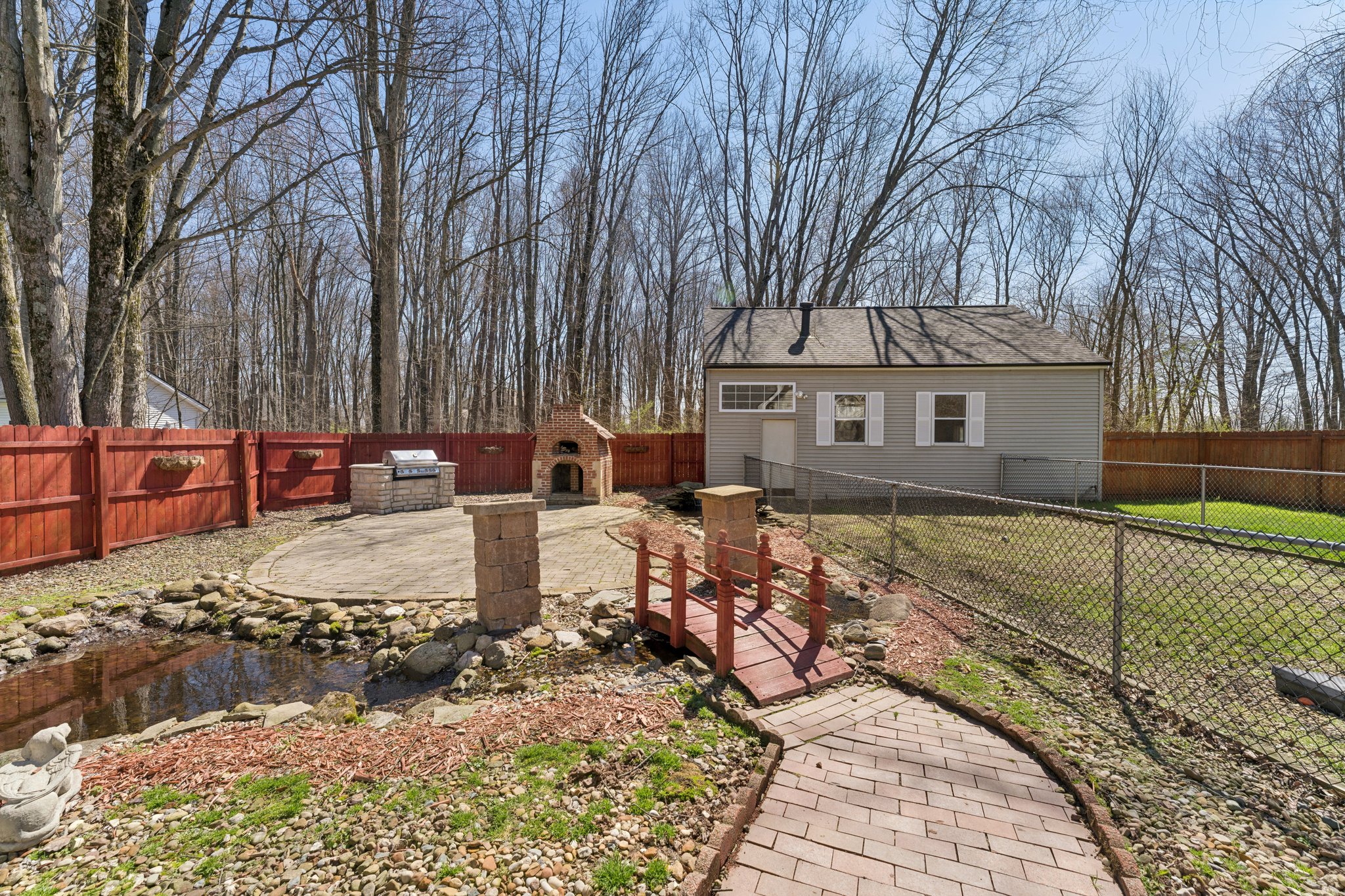 Wall Rd-L0804-061.jpg