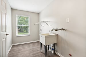 Hampshire Dr-041.jpg