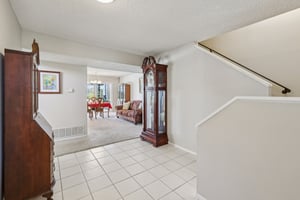 Edmonton Ave-S0511-008.jpg