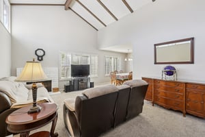Edmonton Ave-S0511-011.jpg