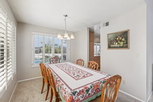 Edmonton Ave-S0511-017.jpg