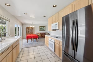 Edmonton Ave-S0511-023.jpg
