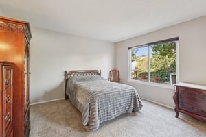 Edmonton Ave-S0511-045.jpg