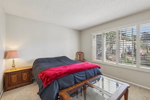 Edmonton Ave-S0511-048.jpg