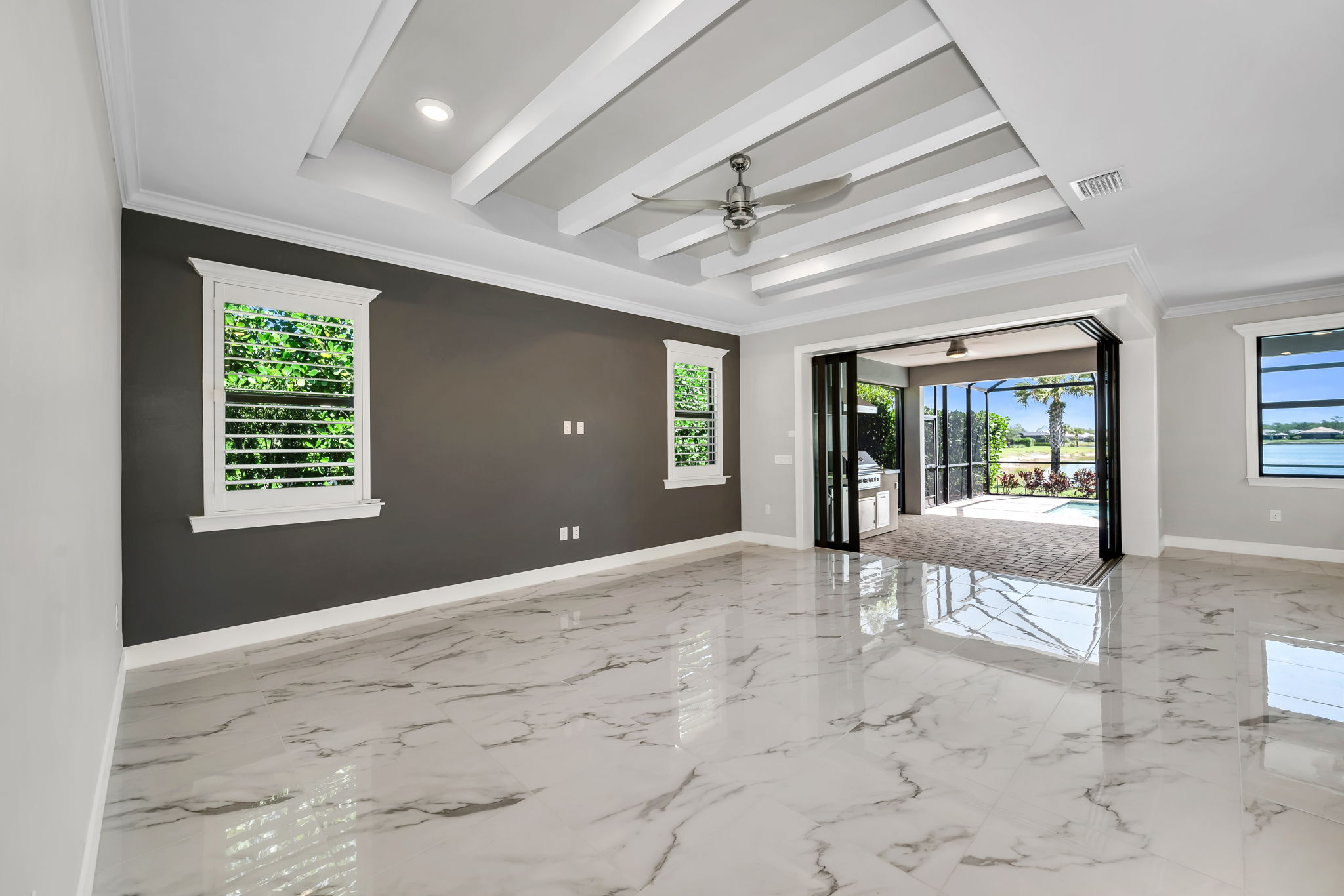 Living View 2