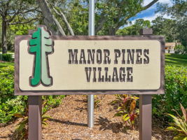 Sign Manor Pines - IMG_3369