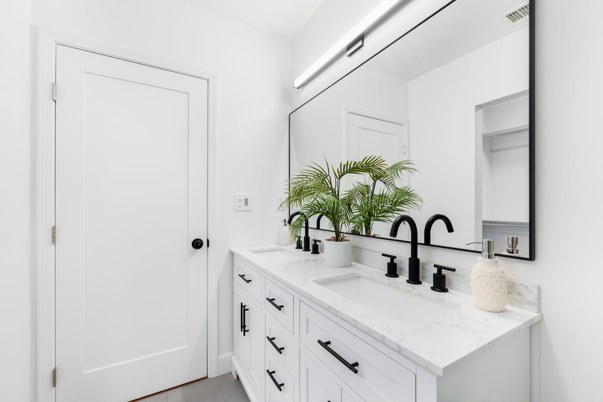 Master bath 4