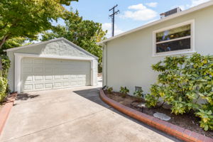 Driveway garage