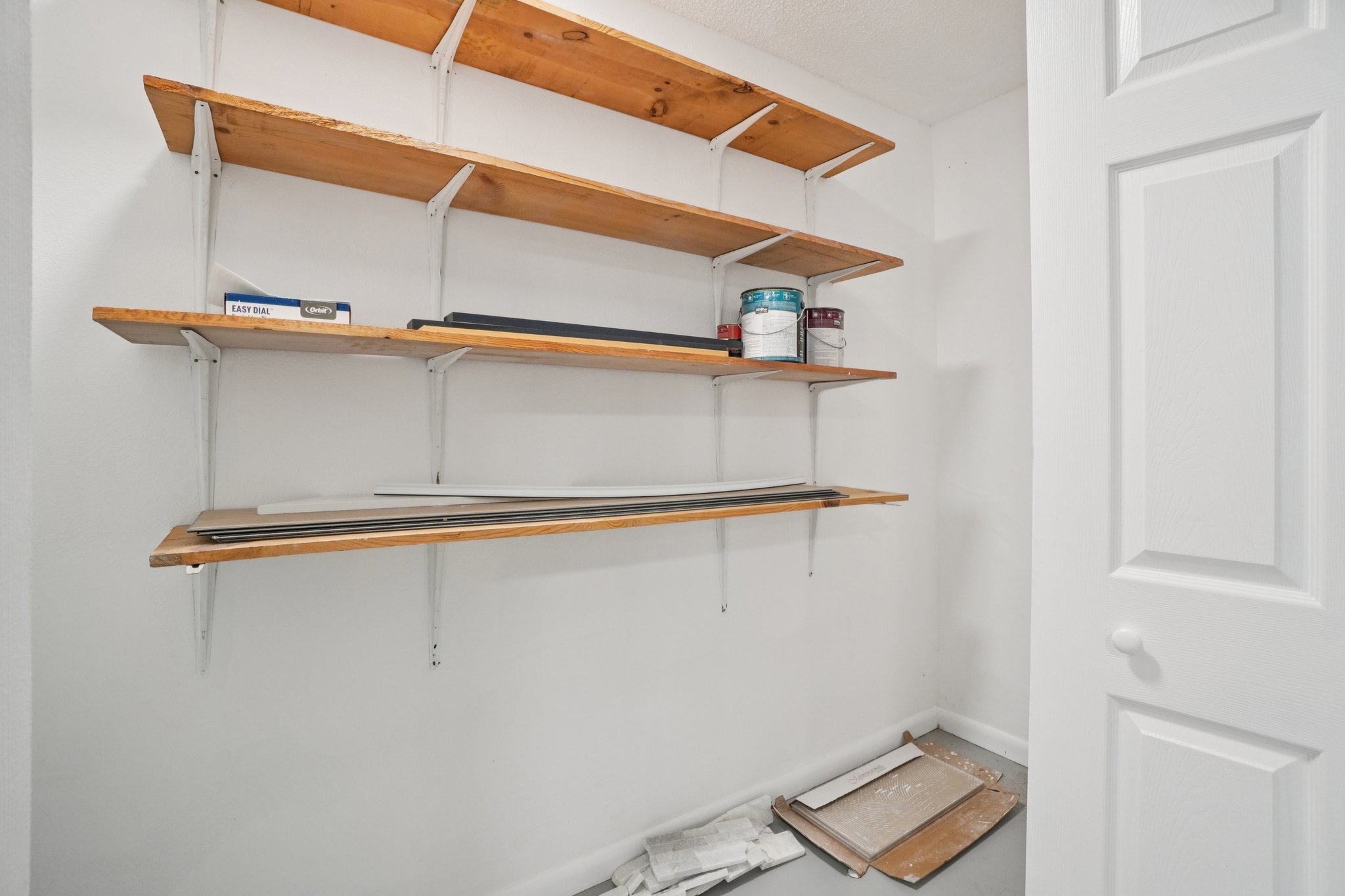 Bonnie Blvd-S1712-033.jpg