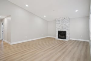 Bonnie Blvd-S1712-009.jpg