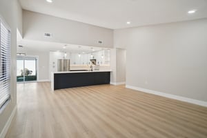 Bonnie Blvd-S1712-012.jpg