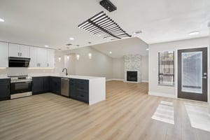 Bonnie Blvd-S1712-021.jpg