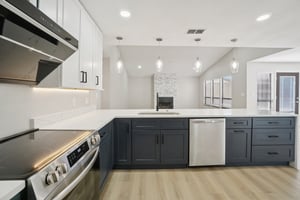 Bonnie Blvd-S1712-028.jpg