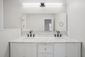 Bonnie Blvd-S1712-036.jpg